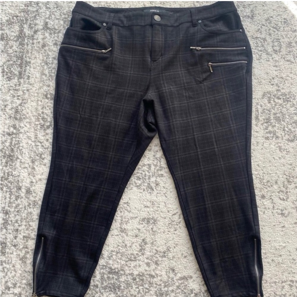 Torrid Pixie Ponte Pants